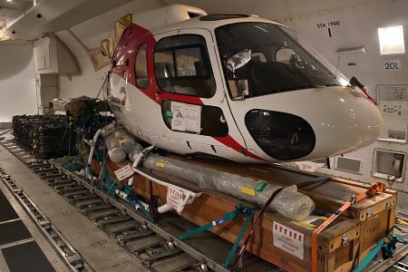 Helicopter cockpit section shipped in cargo hold